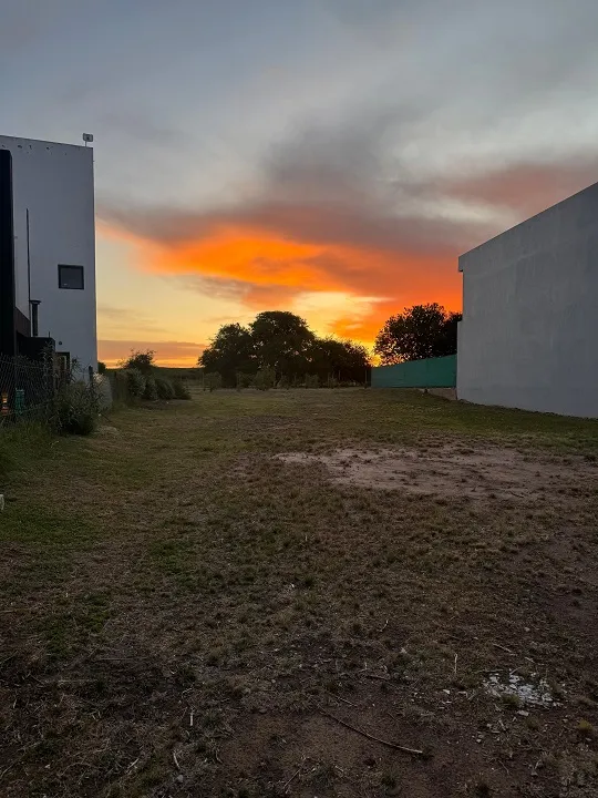 LOTE EN VENTA | SIETE SOLES | PARTERRES| 623,89 m2| ESCRITURA