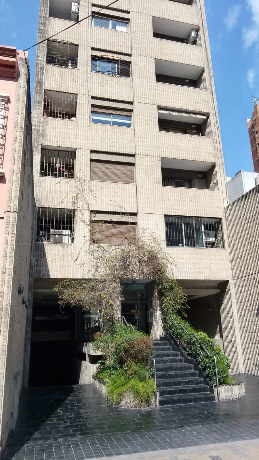 1 Dormitorio con Balcón en Nueva Córdoba – 43 m²