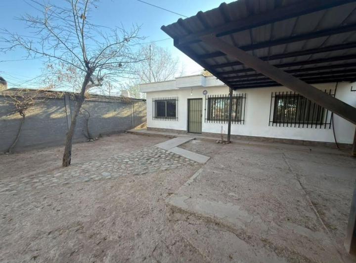 Casa · 80m² · 5 Ambientes