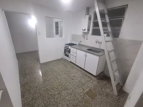 Departamento en Alquiler en Monte Castro, Capital Federal