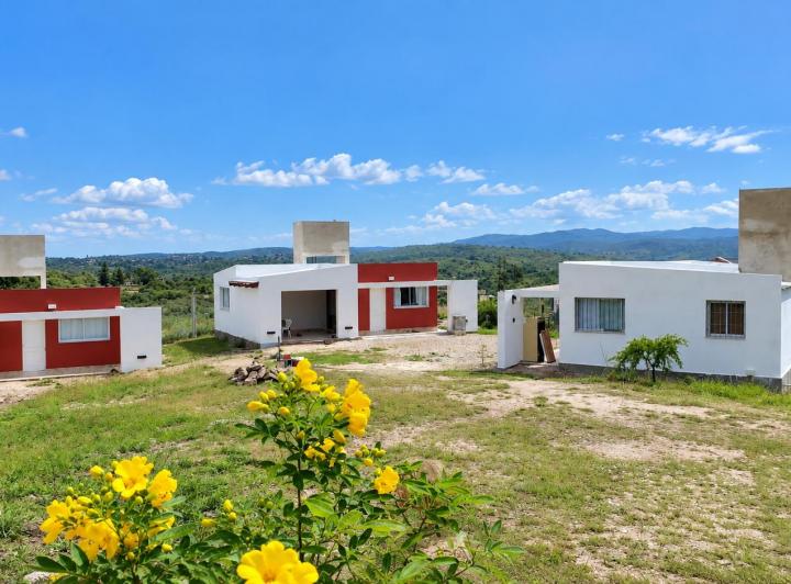 Casa · 200m² · 12 Ambientes · 3 Cocheras
