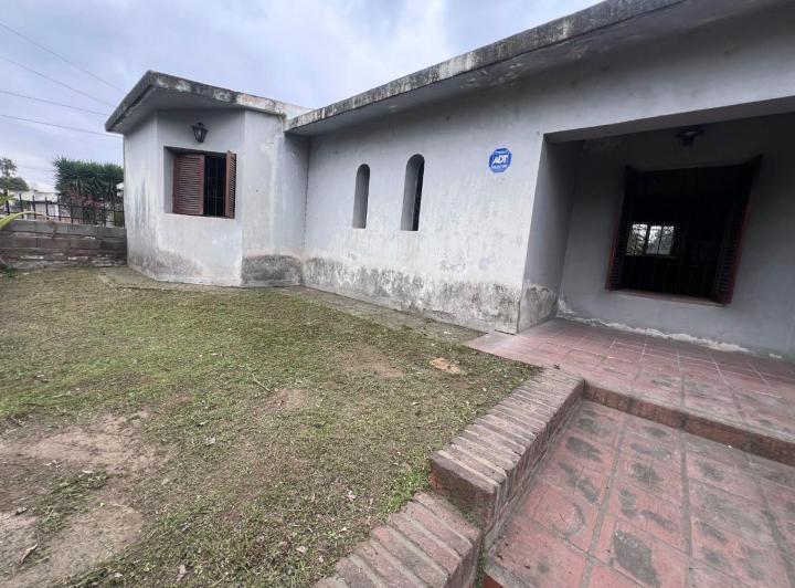 Casa · 132m² · 5 Ambientes · 1 Cochera