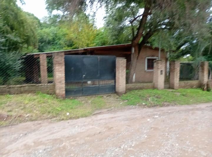 Casa · 1000m²