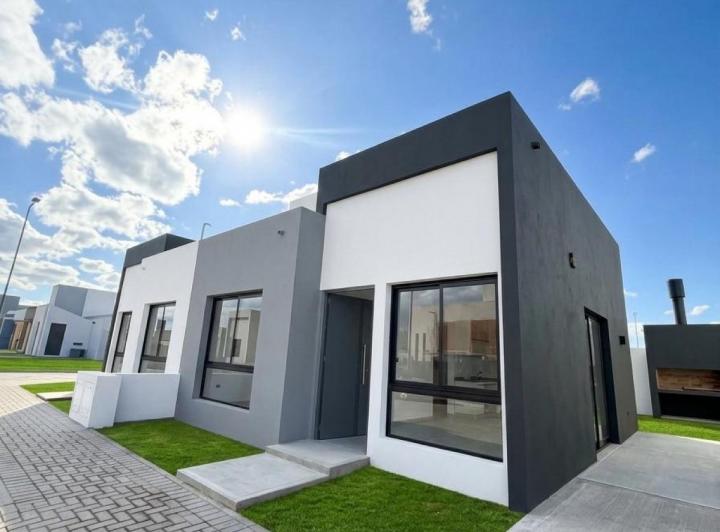 Casa · 70m² · 3 Ambientes · 1 Cochera