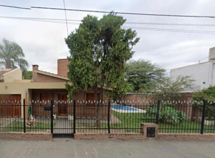 Casa · 150m² · 5 Ambientes · 1 Cochera