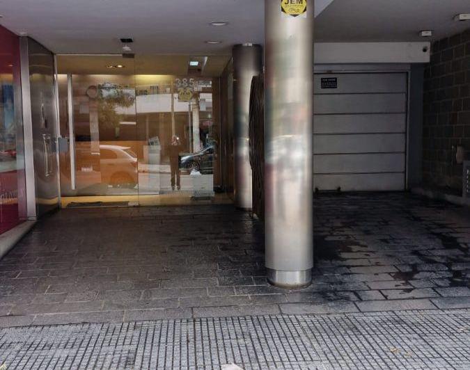 Departamento · 101m² · 6 Ambientes · 1 Cochera