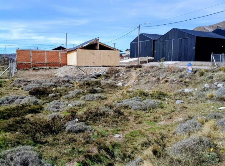 Terreno · 594m²