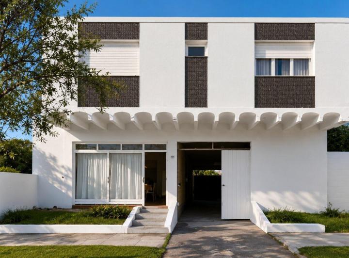 Terreno · 450m² · 9 Ambientes