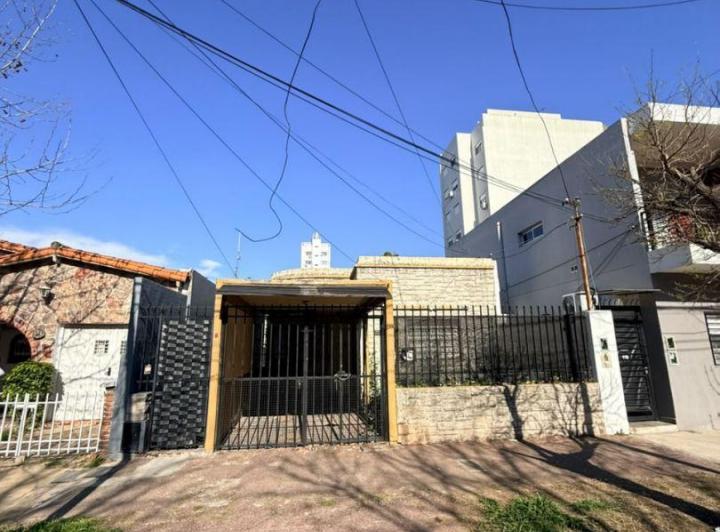 Terreno · 4 Ambientes