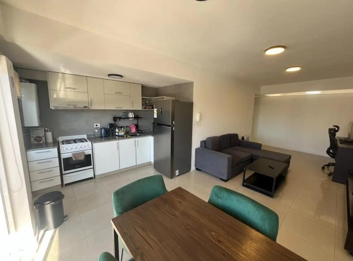 Departamento · 49m² · 2 Ambientes · 1 Cochera