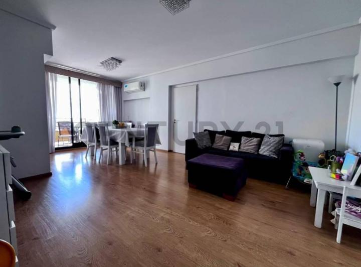 Departamento · 68m² · 3 Ambientes · 1 Cochera