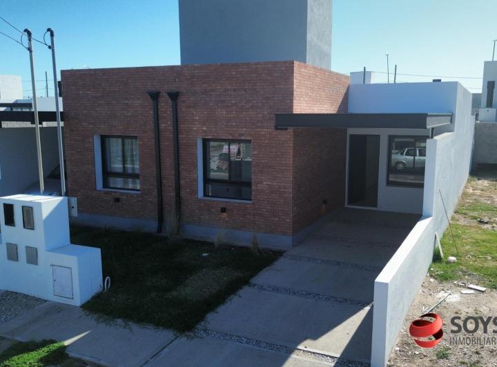 Casa · 89m² · 3 Ambientes · 1 Cochera