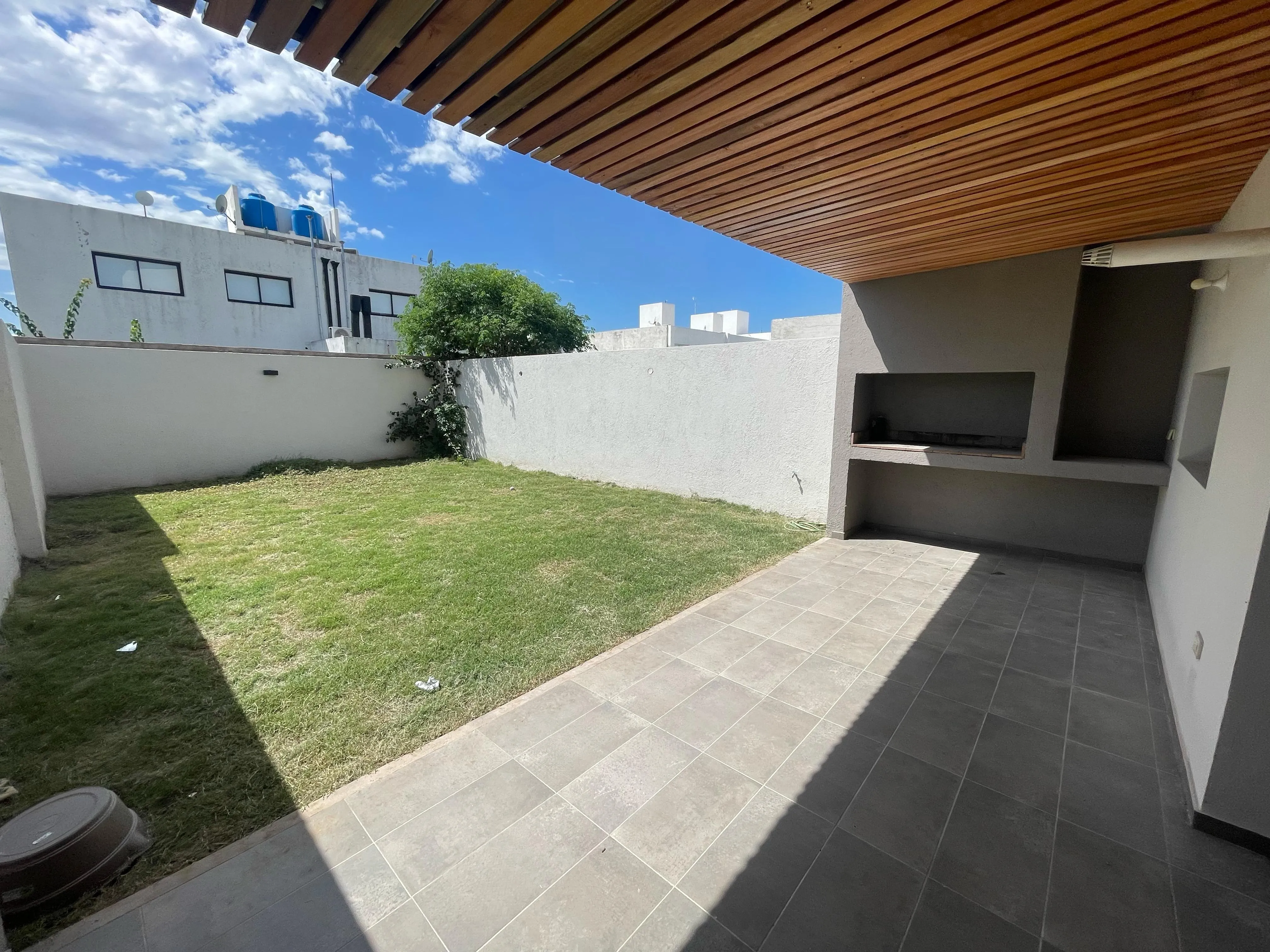 CASA A ESTRENAR DOCTA AVENIDA 3