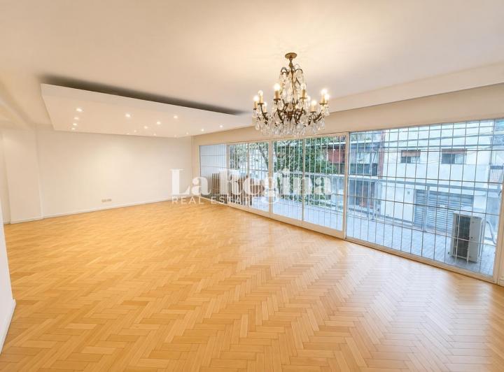 Departamento · 168m² · 5 Ambientes · 1 Cochera