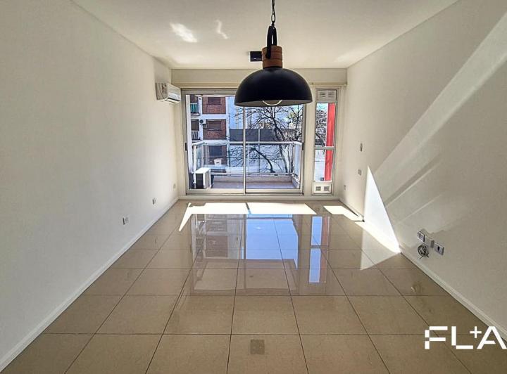 Departamento · 60m² · 2 Ambientes · 1 Cochera