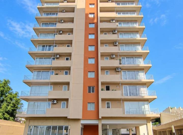 Departamento · 82m² · 3 Ambientes · 1 Cochera