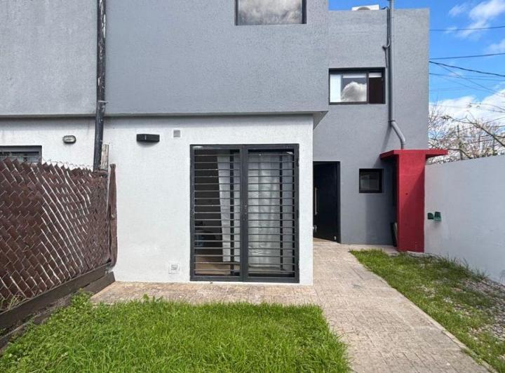 Departamento · 60m² · 4 Ambientes · 1 Cochera