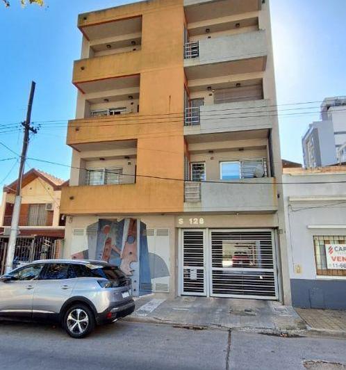 Departamento · 51m² · 3 Ambientes · 1 Cochera