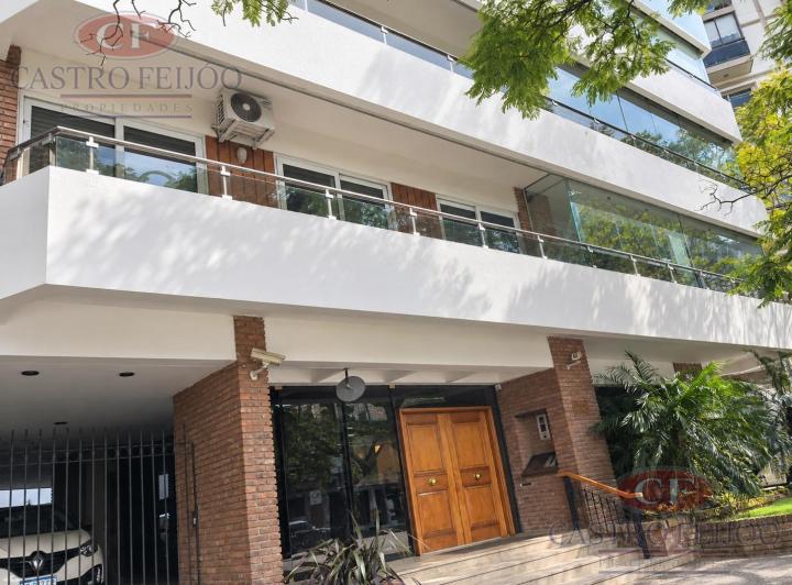 Departamento · 200m² · 5 Ambientes · 1 Cochera