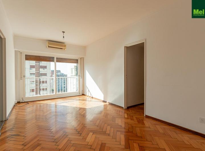 Departamento · 70m² · 4 Ambientes · 1 Cochera