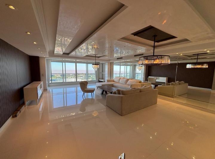 Departamento · 225m² · 4 Ambientes · 2 Cocheras