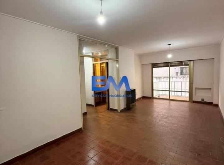 Departamento · 80m² · 4 Ambientes