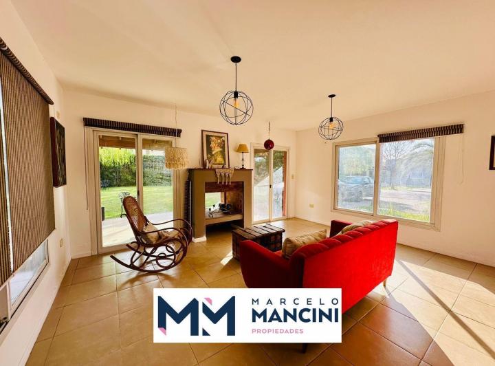 Casa · 270m² · 5 Ambientes · 5 Cocheras