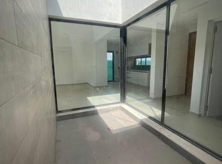 Casa · 122m² · 7 Ambientes · 2 Cocheras