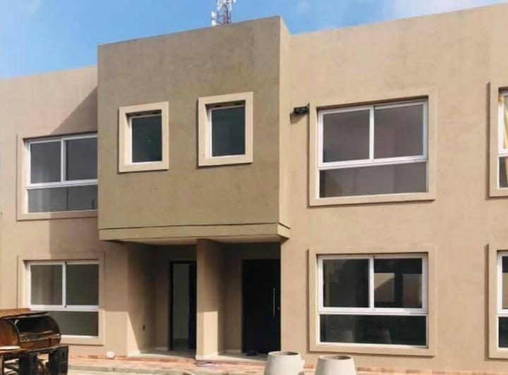 Casa · 90m² · 3 Ambientes · 1 Cochera