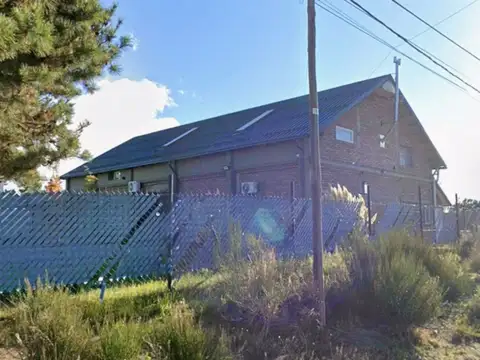 Galpón en Alquiler en San Carlos de Bariloche, Bariloche