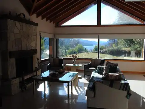 Casa en Venta en Puerto, Villa la Angostura