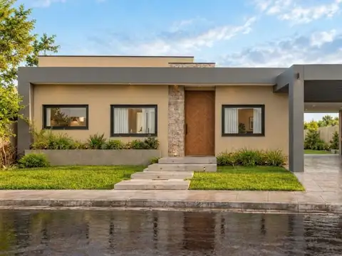 Casa en Venta en Mayor Drummond, Luján de Cuyo