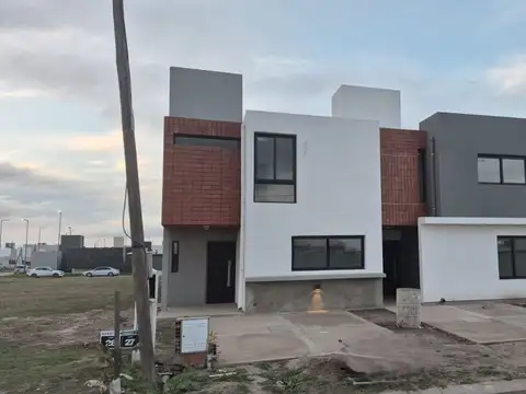 Casa en Venta en Docta, Countries y Barrios Cerrados en Córdoba Capital