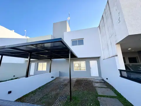 Casa en Venta en Prados De Manantiales, Countries y Barrios Cerrados en Córdoba Capital