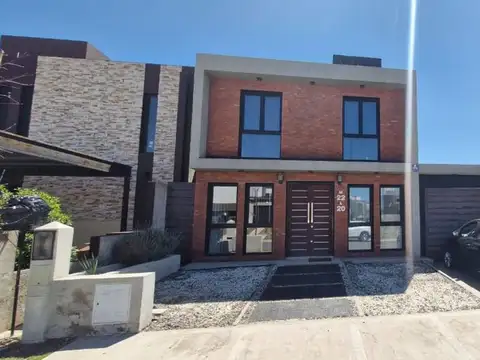 Casa en Venta en Docta, Countries y Barrios Cerrados en Córdoba Capital