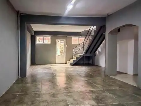 Casa en Venta en Azcuenaga, Rosario