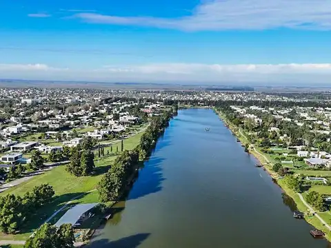 Terreno en Venta en Puerto Roldan, Countries y Barrios Cerrados en Roldan