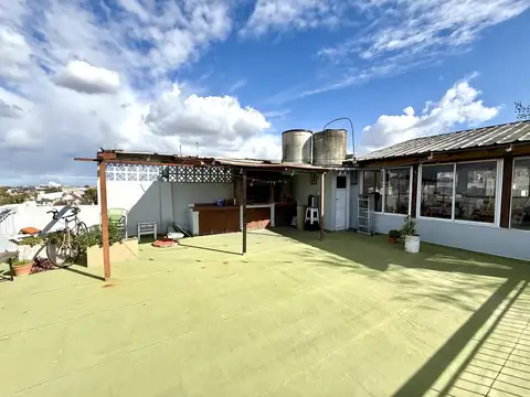 PH en Venta en Parque Chacabuco, CABA