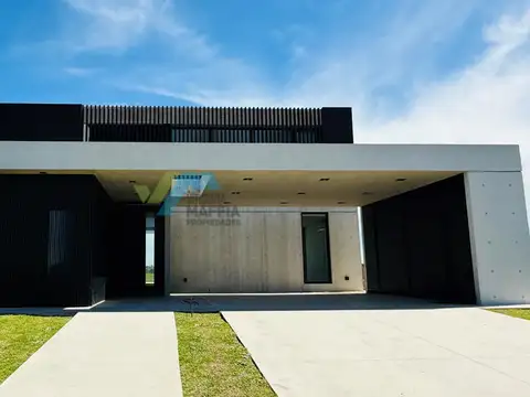 Casa en Venta en Puertos - Barrio Costas, Countries y Barrios Cerrados en Escobar