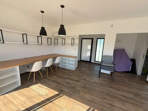 Oficina en Venta en Villa Elisa, Partido de La Plata