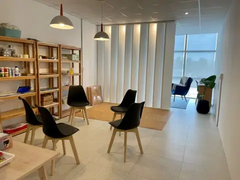 Oficina en Venta en Barrio Villa Rosa, Countries y Barrios Cerrados en Villa Rosa