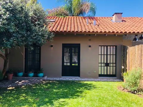 Casa en Alquiler Temporal en Lomas de San Isidro, San Isidro
