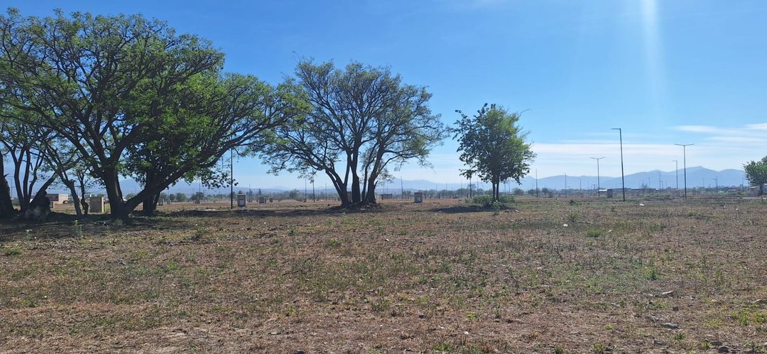 Venta terreno, zona sur, frente al aeropuerto,