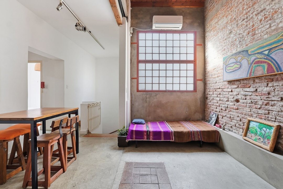 VENTA PH 4 AMBIENTES ABASTO CON QUINCHO TERRAZA