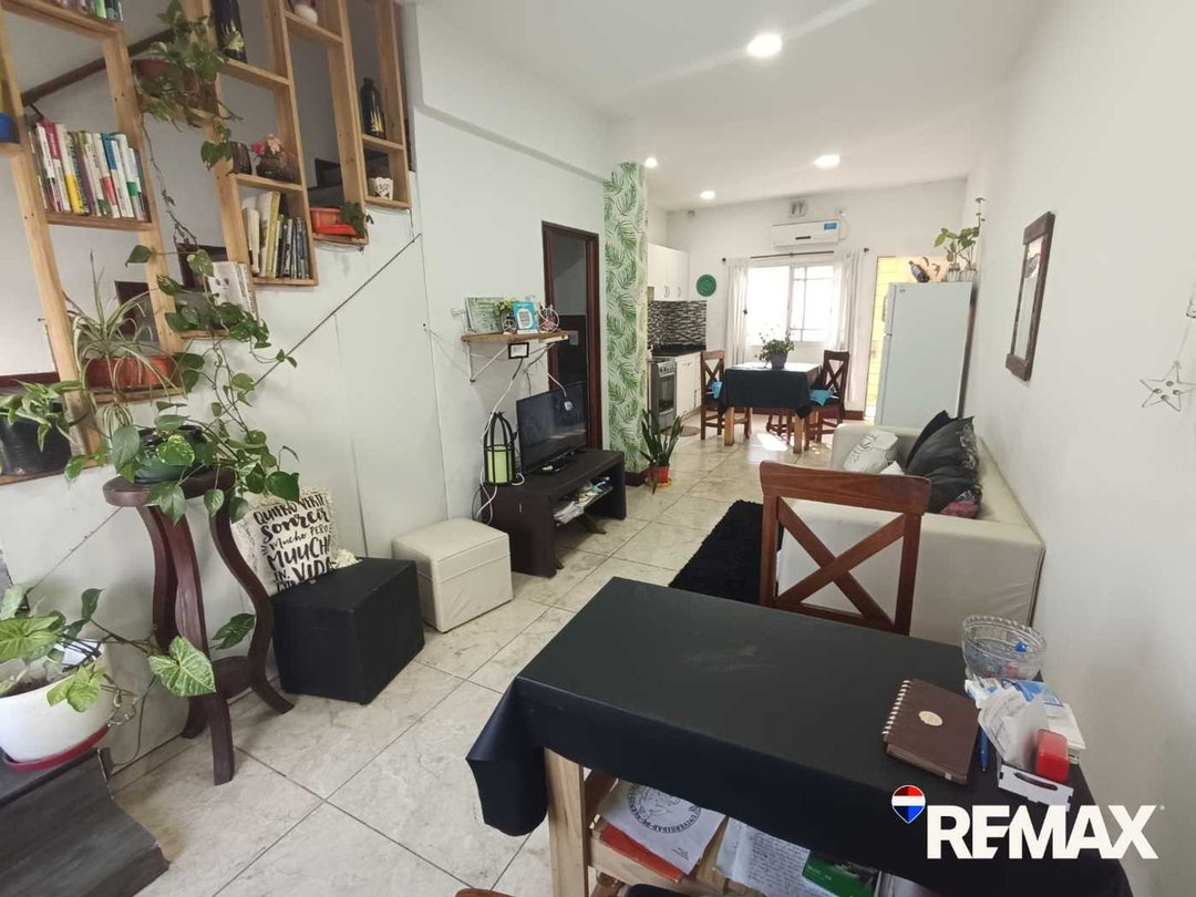 DUPLEX 3 AMB. CON PATIO Y SIN EXPENSAS - BURZACO