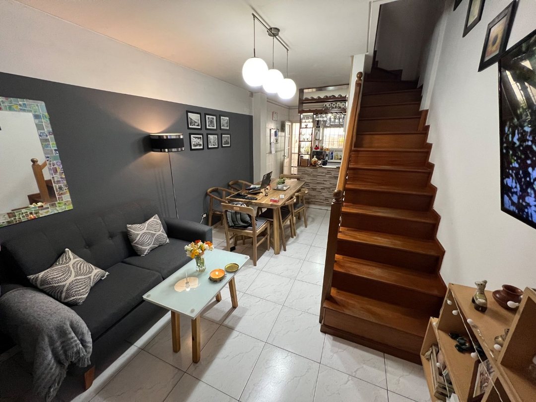 VENTA HERMOSO TRIPLEX APTO CRÉDITO - SAN JUSTO