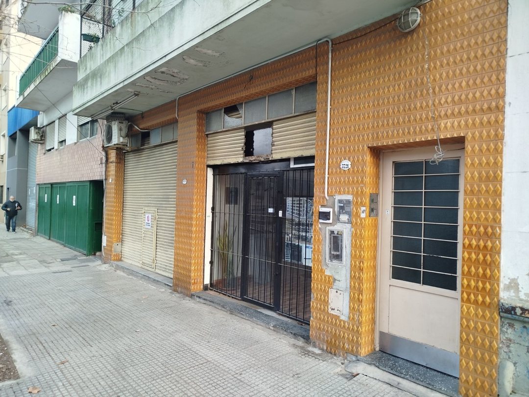 VENTA LOCAL o DEPÓSITO SIN EXPENSAS-Floresta