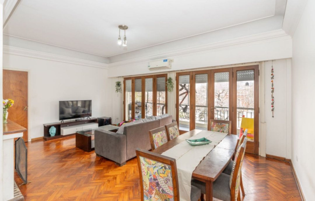 Depto 4amb en VENTA c/ BALCON y BAULERA en OLIVOS