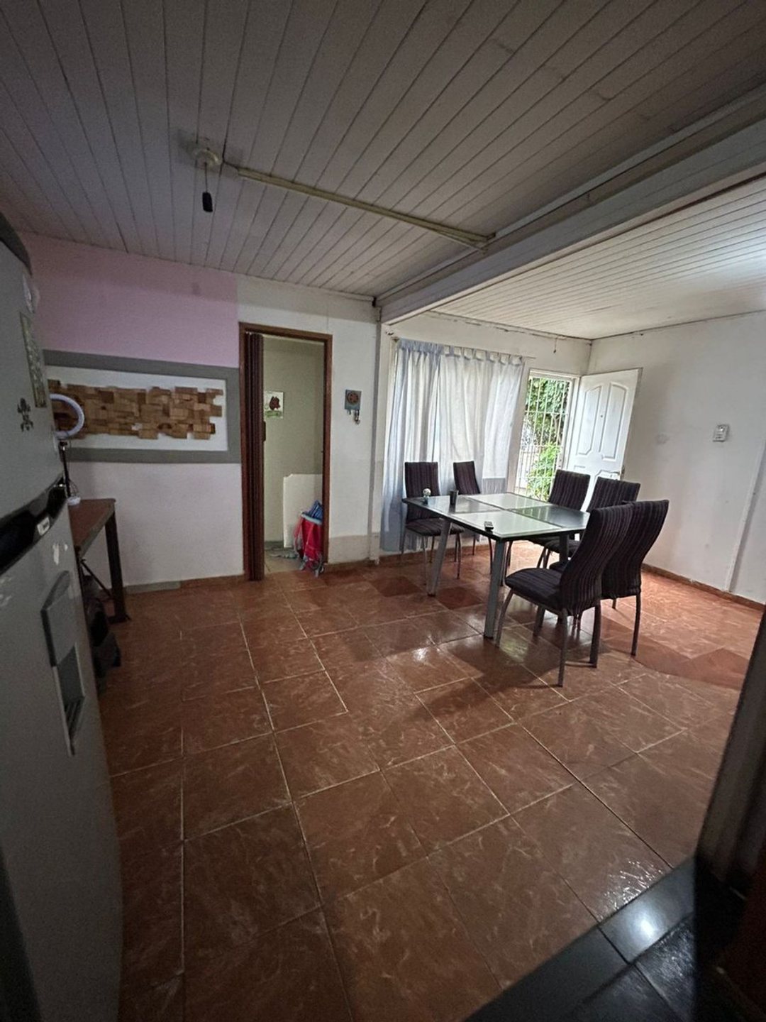 Casa en venta mas local comercial Parque Republica