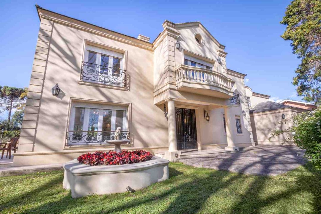 CASA EN MAPUCHE COUNTRY CLUB VENTA DOBLE LOTE